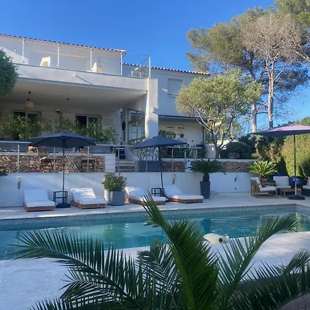 A L'etage Avec Piscine Proche Bord De * Saint-Raphaël